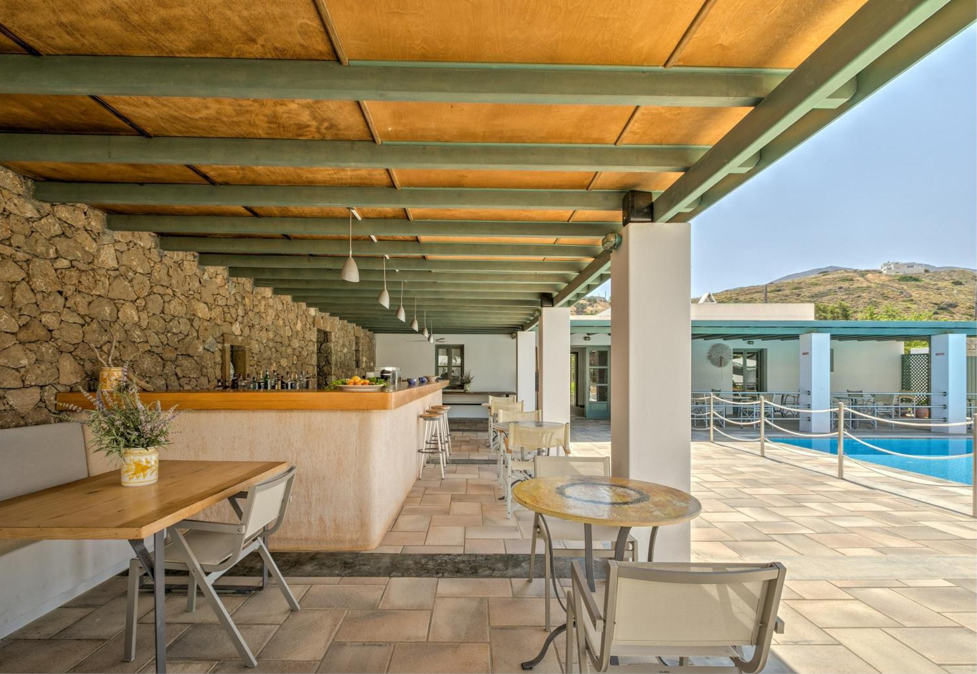 Dioni Hotel Skyros Exteriör bild